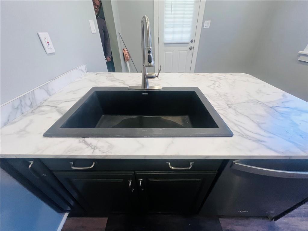 262 Adams Street Pittsburgh, PA 15221 - Photo 10 of 26 a view of kitchen sink