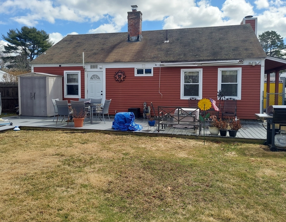 76 Ralph Mann Drive Stoughton, MA 02072 - Photo 3 of 6