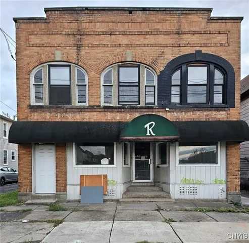 $250,000 | 744-746 Bleecker Street, Utica, NY 13501