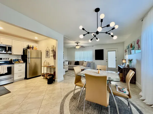 $1,600 | 530 Normandy Lane, Delray Beach, FL 33484