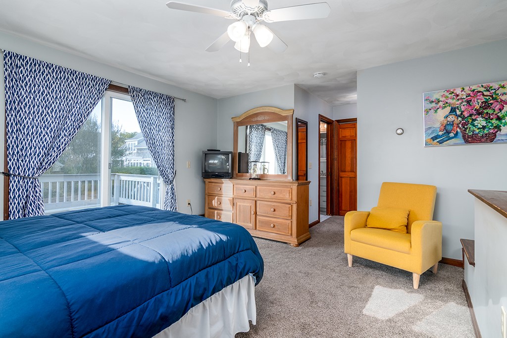 18 Greenbrier Road Narragansett, RI 02882 - Photo 17 of 26