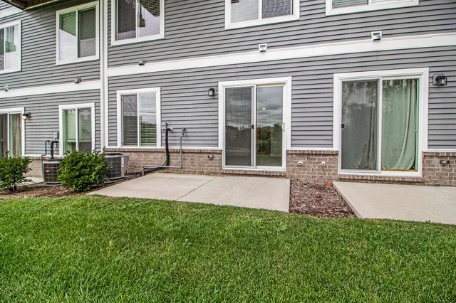 $3,600 | 2719 Bristol Ridge Drive, Ann Arbor, MI 48105