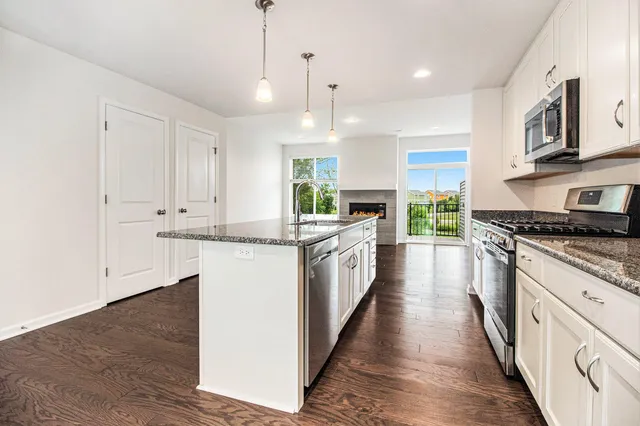 $3,600 | 2719 Bristol Ridge Drive, Ann Arbor, MI 48105