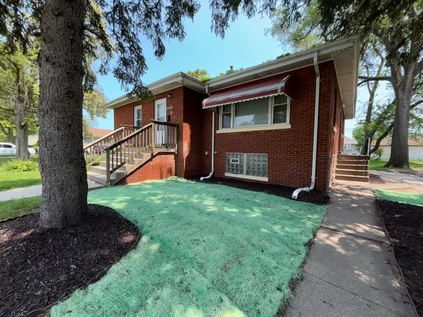 $189,000 | 655 Hirsch Avenue, Calumet City, IL 60409