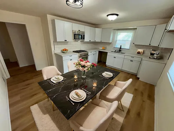 $189,000 | 655 Hirsch Avenue, Calumet City, IL 60409