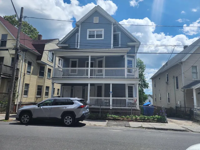 $2,000 | 120 Easton Avenue, Waterbury, CT 06704