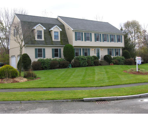 10 Wight Farm Road Natick, MA 01760 - Photo 1 of 6 Gallery Image 1