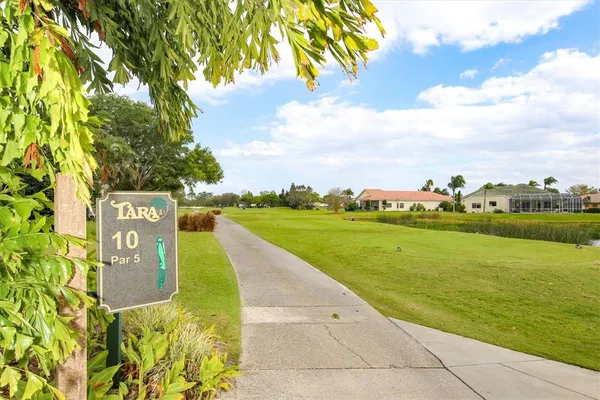 $219,999 | 5442 Fair Oaks Street, Unit 12C, Bradenton, FL 34203
