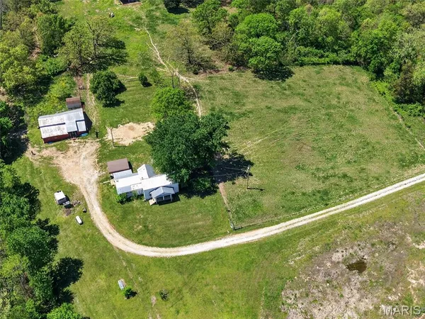 $485,000 | 12971 Cowboy Drive, De Soto, MO 63020