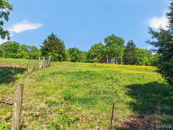 $485,000 | 12971 Cowboy Drive, De Soto, MO 63020