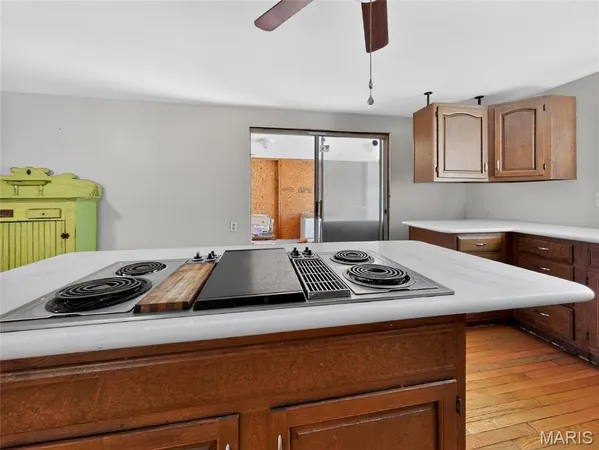 $485,000 | 12971 Cowboy Drive, De Soto, MO 63020