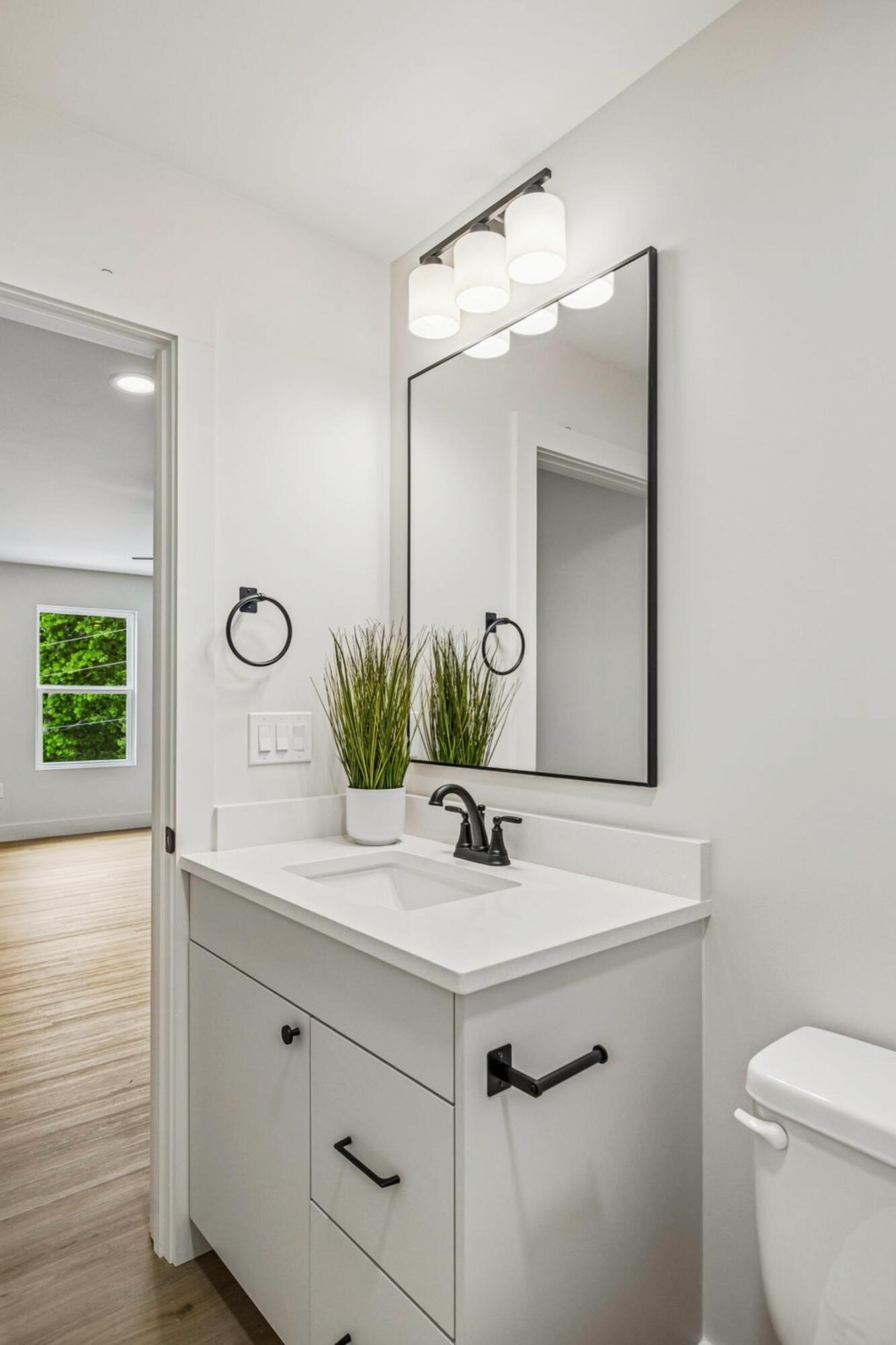 568 Wilkinson Road Northeast Cleveland, TN 37323 - Photo 52 of 67 UPSTAIRS BATHROOM IN MASTER