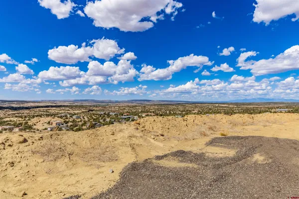 a view of a sky