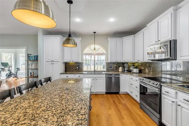 $735,000 | 330 Country Cir Drive East, Port Orange, FL 32128