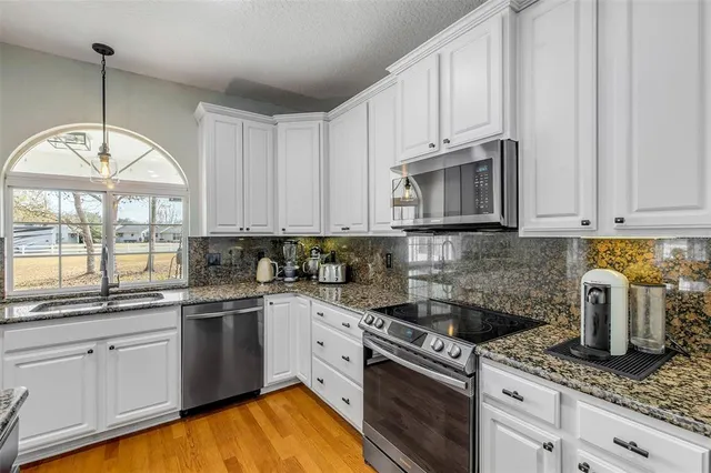 $735,000 | 330 Country Cir Drive East, Port Orange, FL 32128