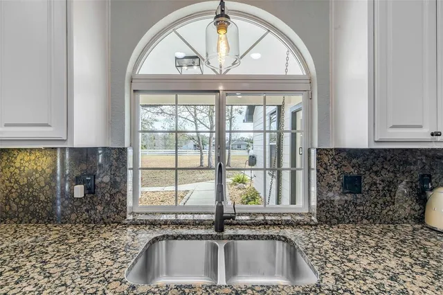 $735,000 | 330 Country Cir Drive East, Port Orange, FL 32128