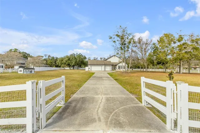 $735,000 | 330 Country Cir Drive East, Port Orange, FL 32128
