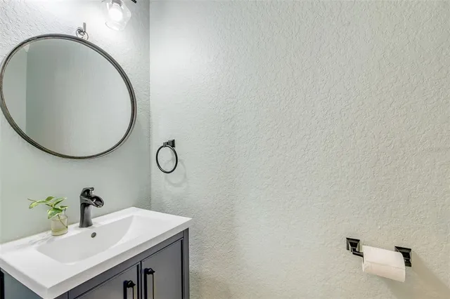 $735,000 | 330 Country Cir Drive East, Port Orange, FL 32128