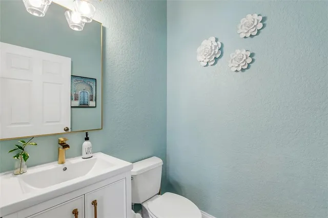 $735,000 | 330 Country Cir Drive East, Port Orange, FL 32128