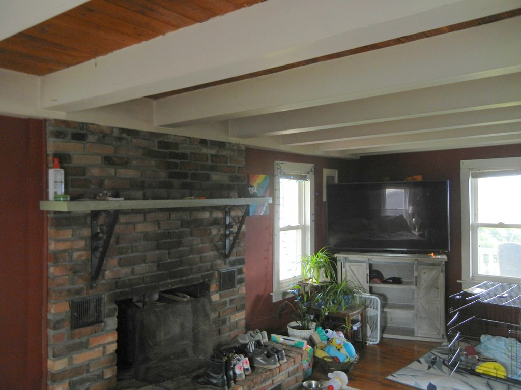 685 Telegraph Road Peru, NY 12972 - Photo 15 of 23