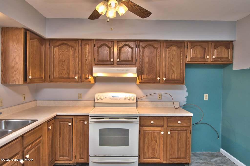 430 Sabol Road Stroudsburg, PA 18360 - Photo 20 of 45 Kitchen