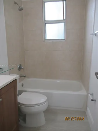 $3,400 | 4245 Southwest 7th Street, Miami, FL 33134