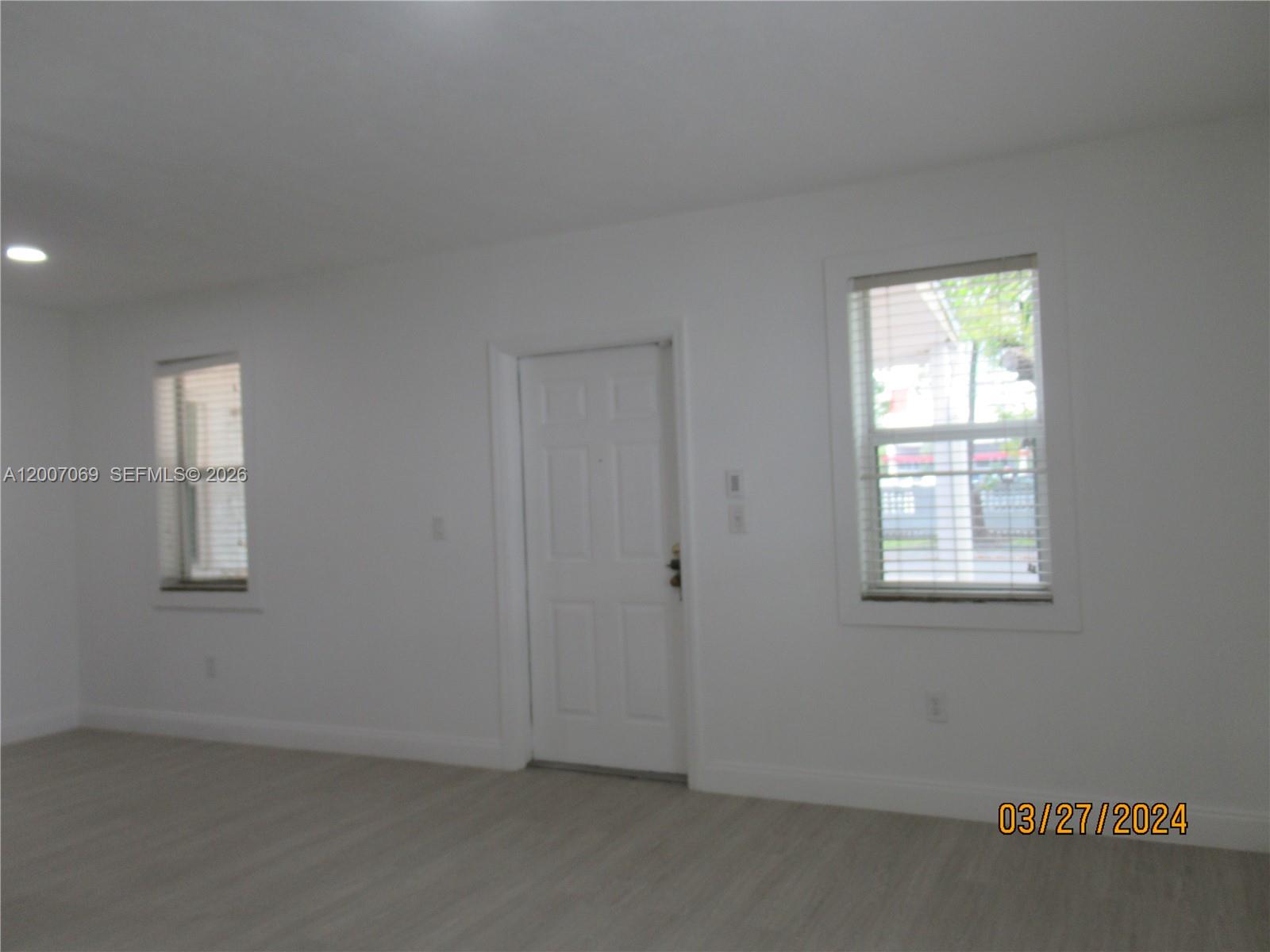4245 Southwest 7th Street Miami, FL 33134 - Photo 4 of 20