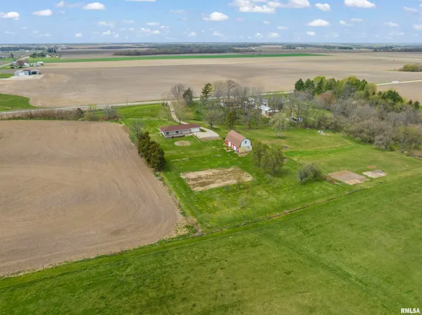 $250,000 | 816 North Stone School Road, Trivoli, IL 61569