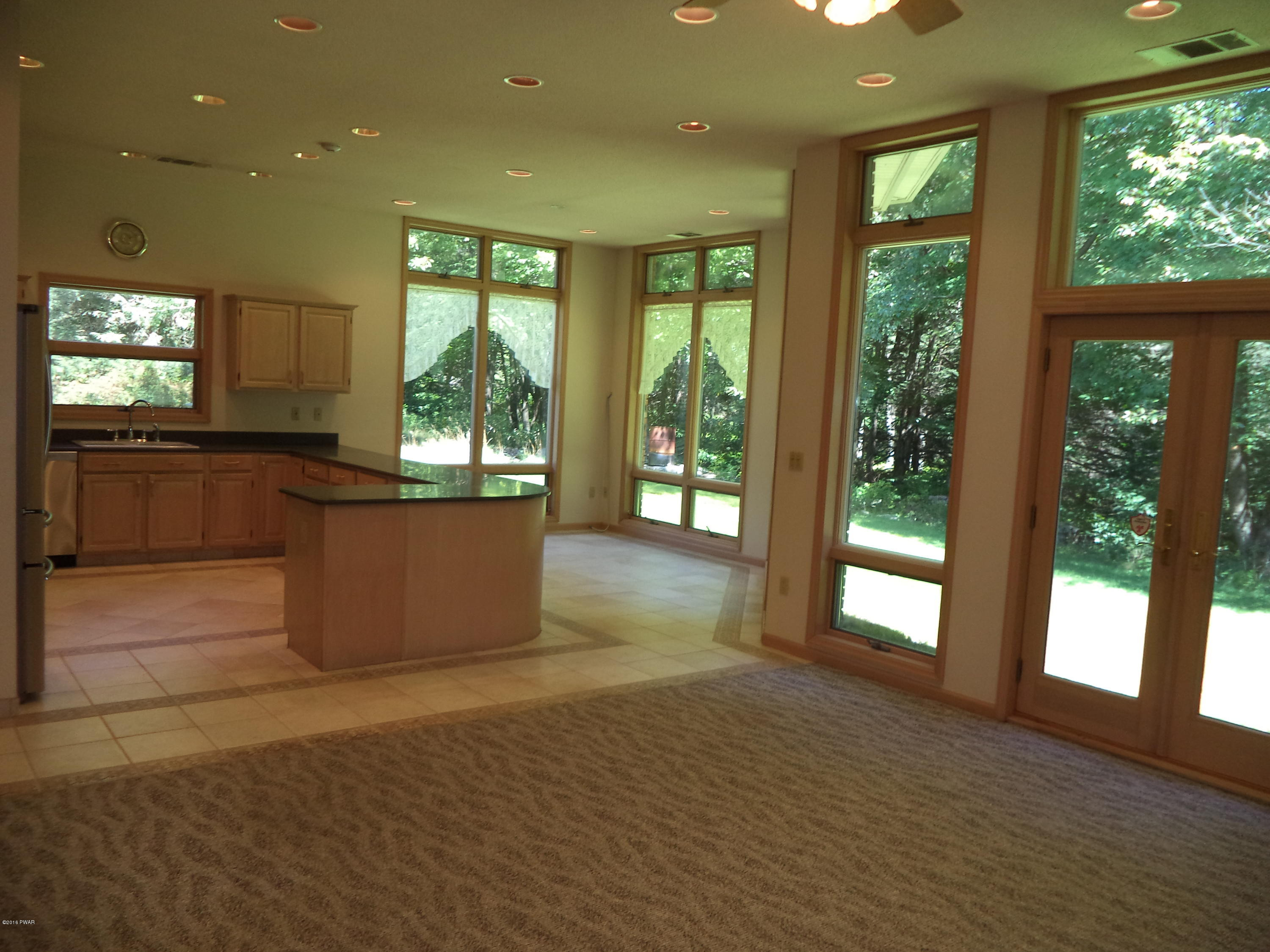 113 Simons Road Greentown, PA 18426 - Photo 29 of 73