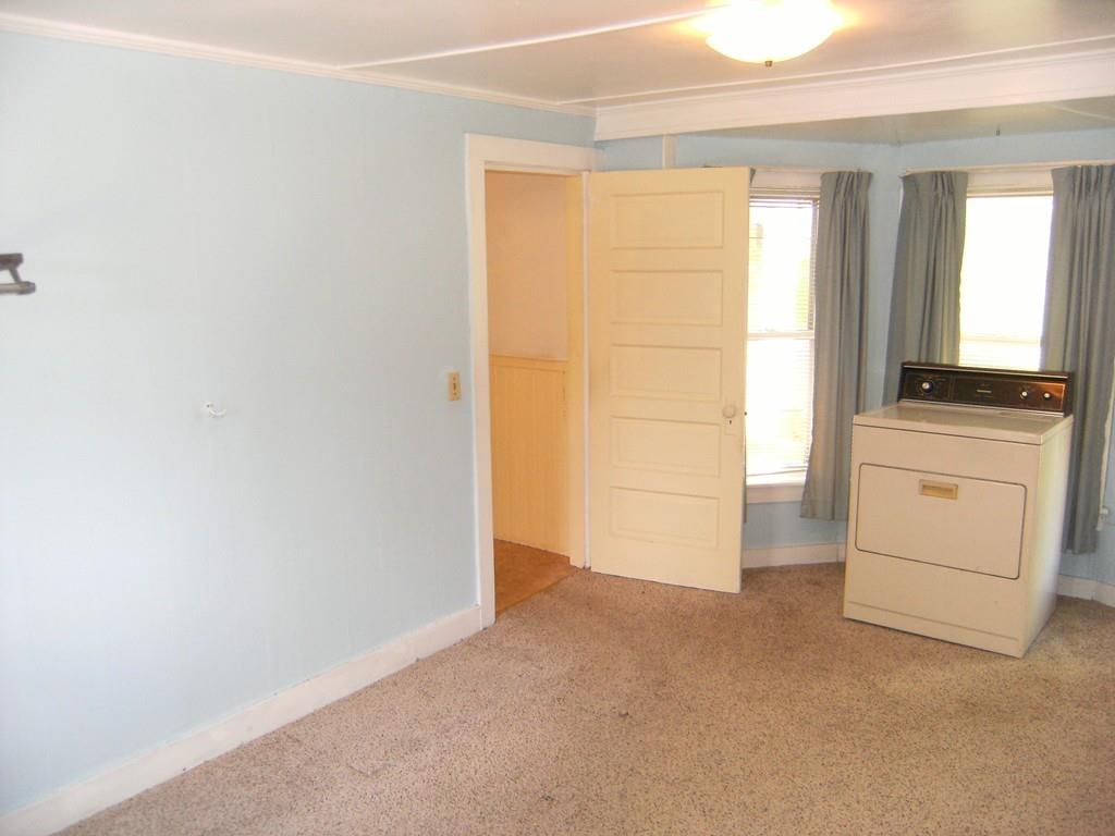 19 Pontoosic Road Westfield, MA 01085 - Photo 8 of 30 Gallery Image 8