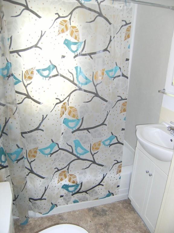 19 Pontoosic Road Westfield, MA 01085 - Photo 9 of 30 Gallery Image 9