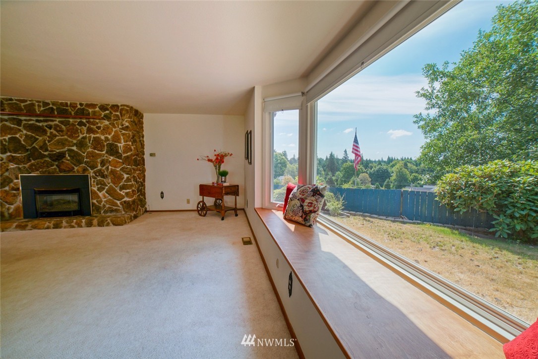 16407 Sylvester Road Southwest Burien, WA 98166 - Photo 17 of 25 Gallery Image 17