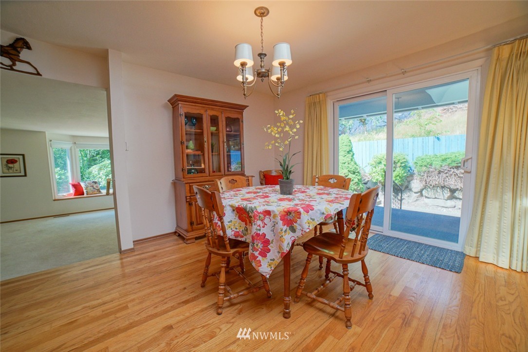 16407 Sylvester Road Southwest Burien, WA 98166 - Photo 18 of 25 Gallery Image 18