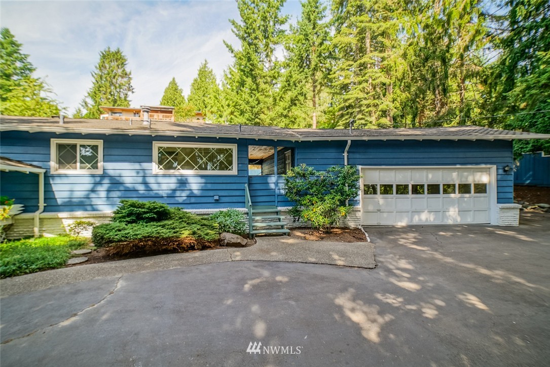 16407 Sylvester Road Southwest Burien, WA 98166 - Photo 4 of 25 Gallery Image 4