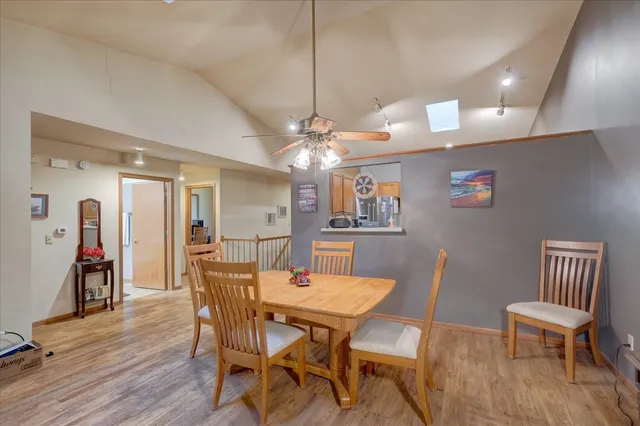 $339,900 | 711 Kensington Square, Stoughton, WI 53589