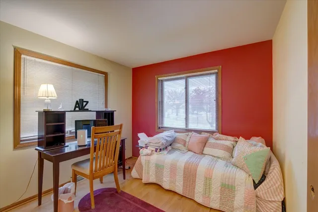 $339,900 | 711 Kensington Square, Stoughton, WI 53589