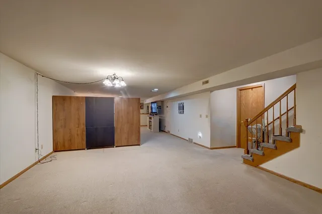 $339,900 | 711 Kensington Square, Stoughton, WI 53589