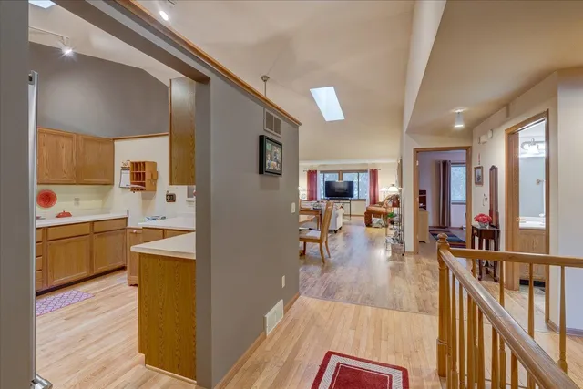 $339,900 | 711 Kensington Square, Stoughton, WI 53589