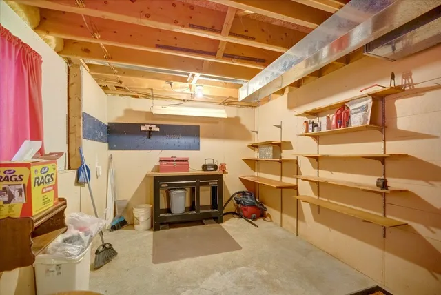 $339,900 | 711 Kensington Square, Stoughton, WI 53589