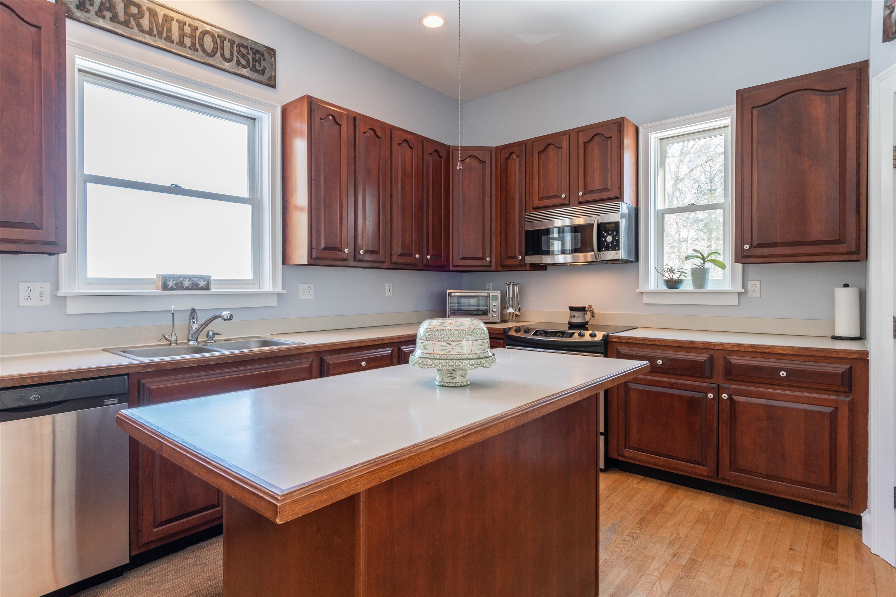 18 Ferson Road Goffstown, NH 03045 - Photo 9 of 40
