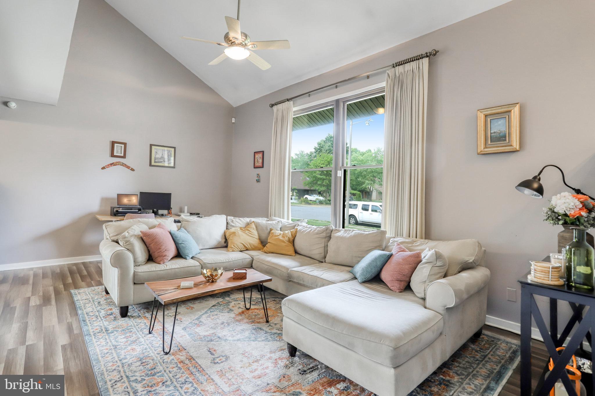 4514 Flintstone Road Alexandria, VA 22306 - Photo 8 of 63 Gallery Image 8