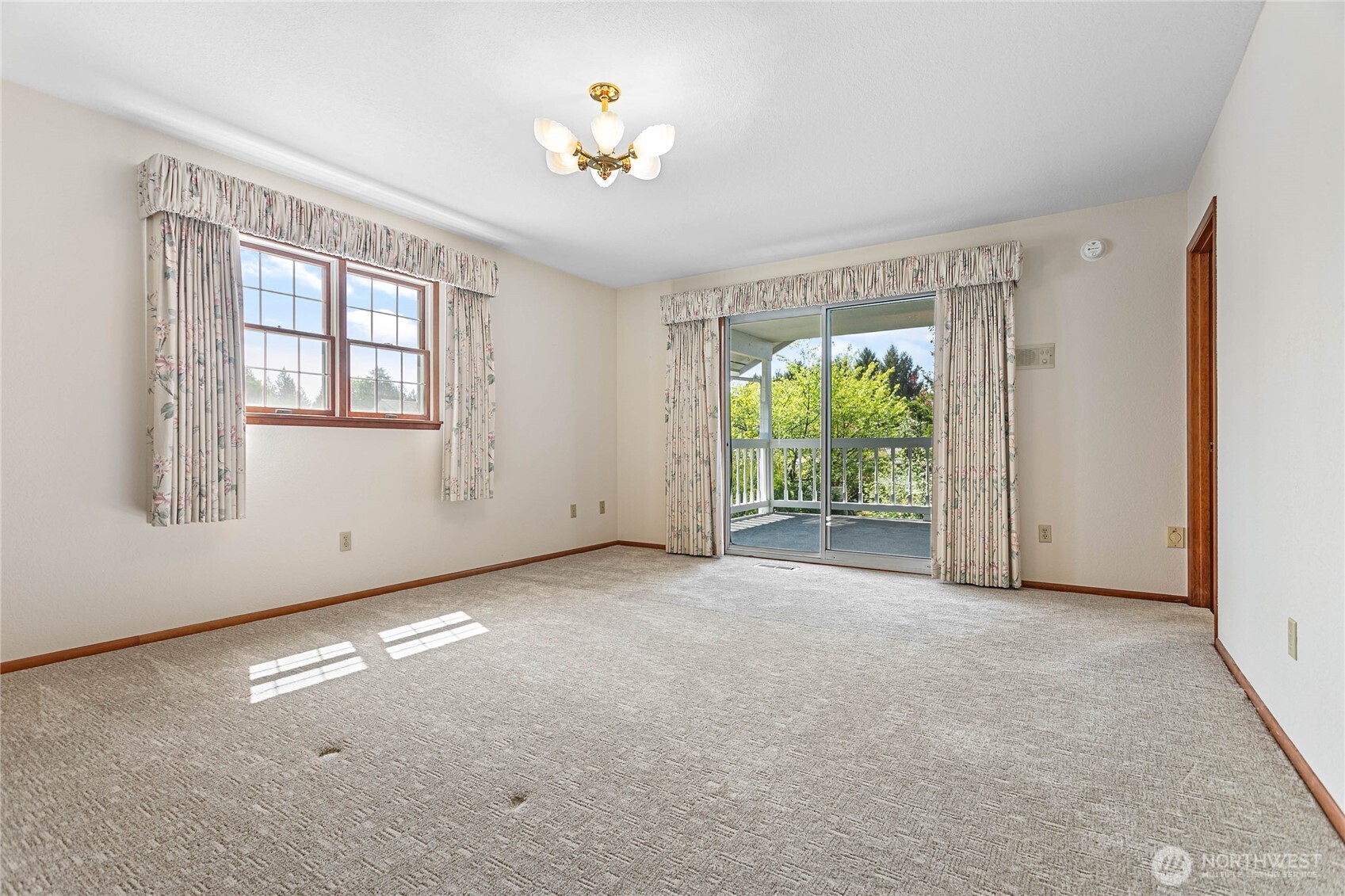 1843 Main Street, Unit A1 Lynden, WA 98264 - Photo 25 of 37 an empty room with windows