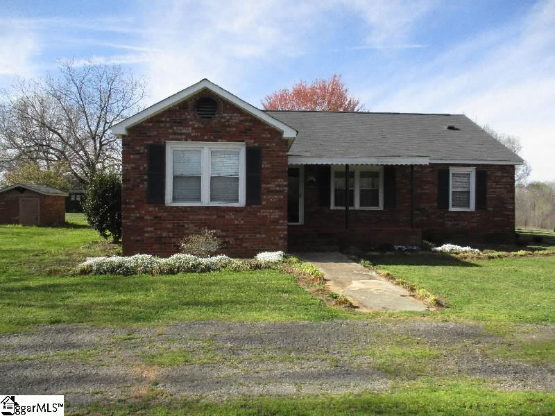 1761 Bellview Church Road Laurens, SC 29360 - Photo 1 of 19 Gallery Image 1