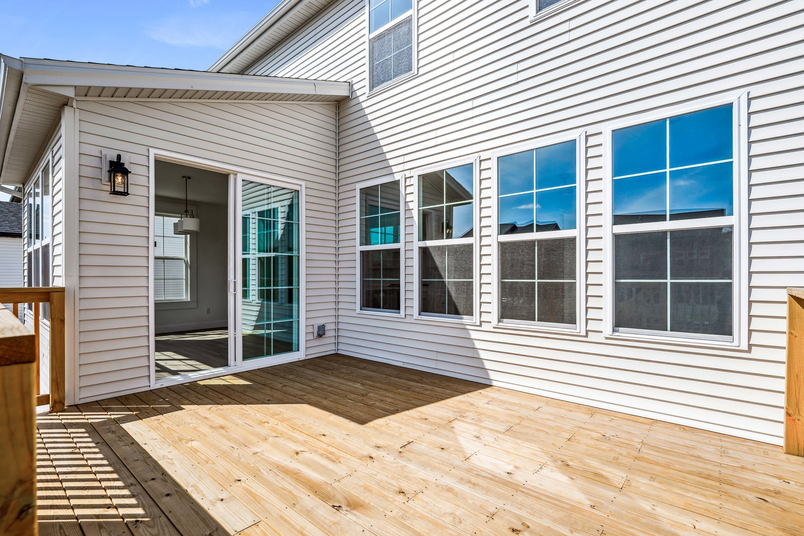 5017 Finlen Lane Bloomington, IL 61705 - Photo 56 of 60 a view of a balcony with a window