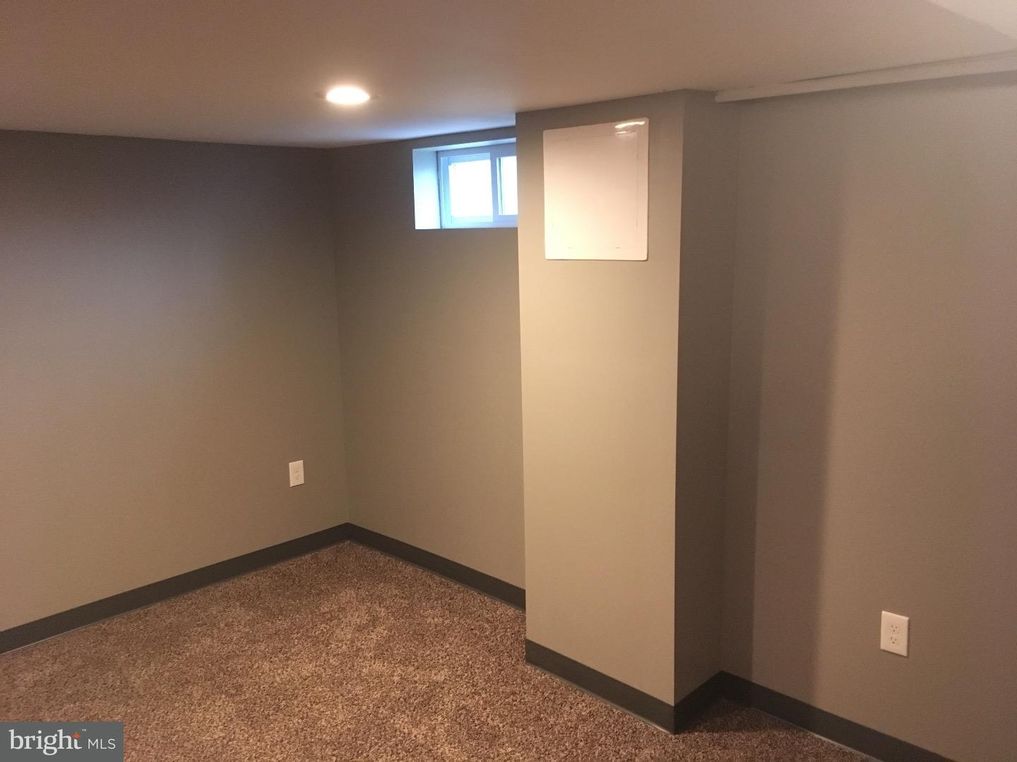 720 Grant Road Folcroft, PA 19032 - Photo 20 of 25 Basement - Finished