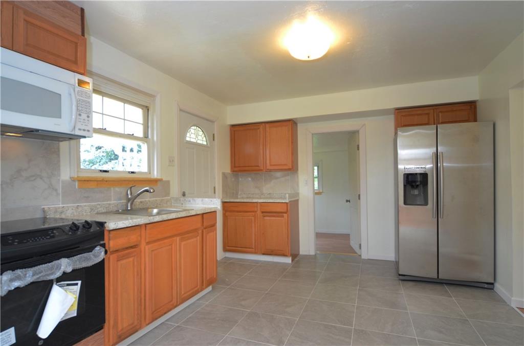 3583 Brodhead Road Monaca, PA 15061 - Photo 6 of 22 Gallery Image 6