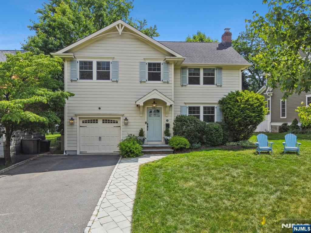 11 Mt Vernon Road Montclair, NJ 07043 - Photo 49 of 49 a front view of a house with garden