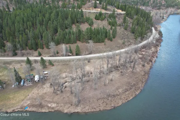 $230,000 | Nka Nka Milwaukee Road, Calder, ID 83808