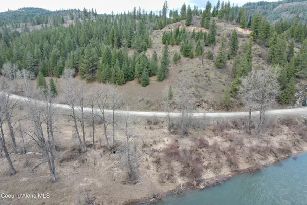 $230,000 | Nka Nka Milwaukee Road, Calder, ID 83808