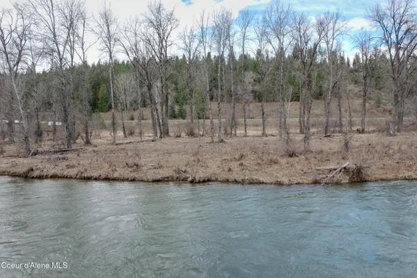 $230,000 | Nka Nka Milwaukee Road, Calder, ID 83808